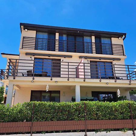 ולס Villa Lucija By Romantique מראה חיצוני תמונה