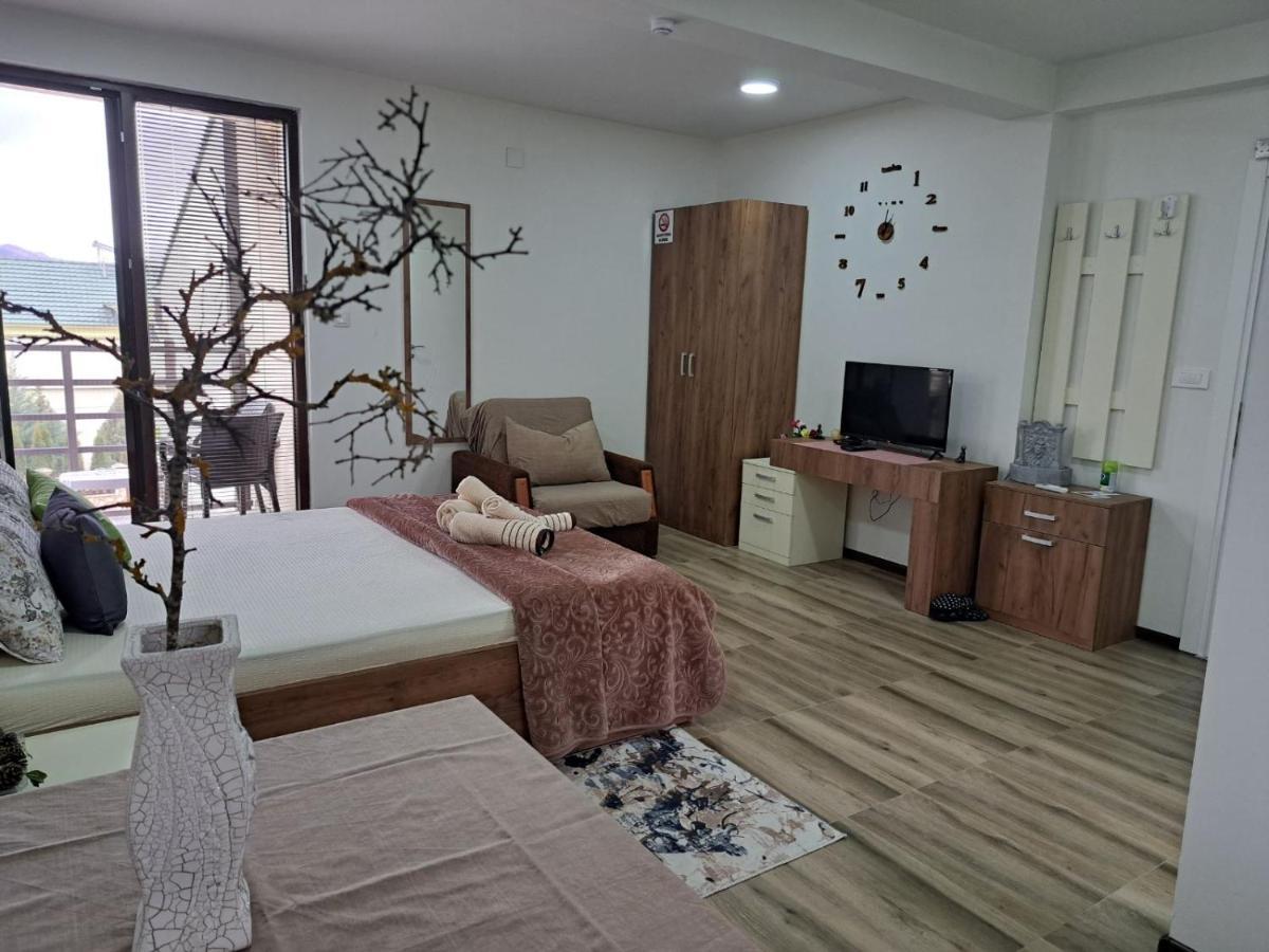 ולס Villa Lucija By Romantique מראה חיצוני תמונה